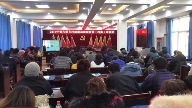 http://hzmt.cttv.co/NewsImag/544781e215ae416fbdf91fb28cc2ec2e.jpg